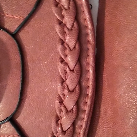 Purses - Picture 10 of 10